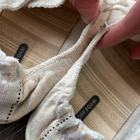 Beige heather flat sneaker shoes - Picture 17 of 17